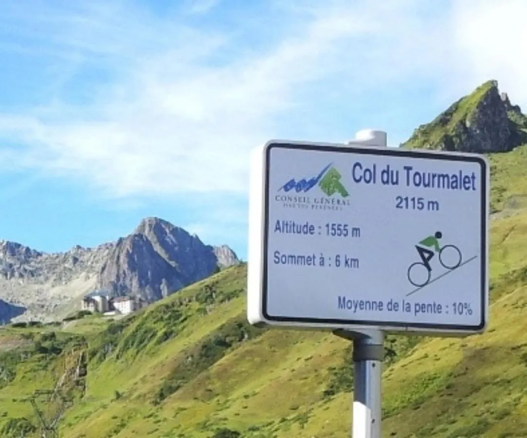 L'Argalyde Esprit Pyrenees Wellness & Cycling Apartment Ayzac-Ost 0*,